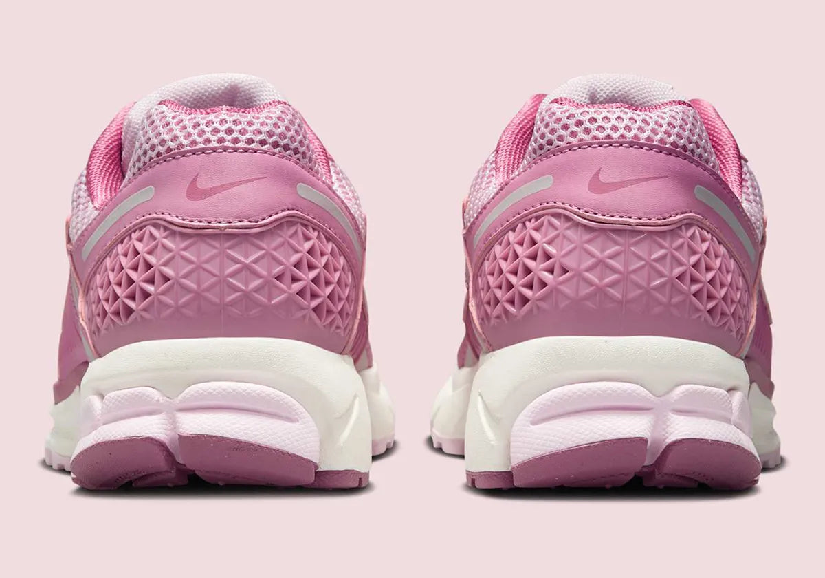 Nike Zoom Vomero 5 Elemental Pink