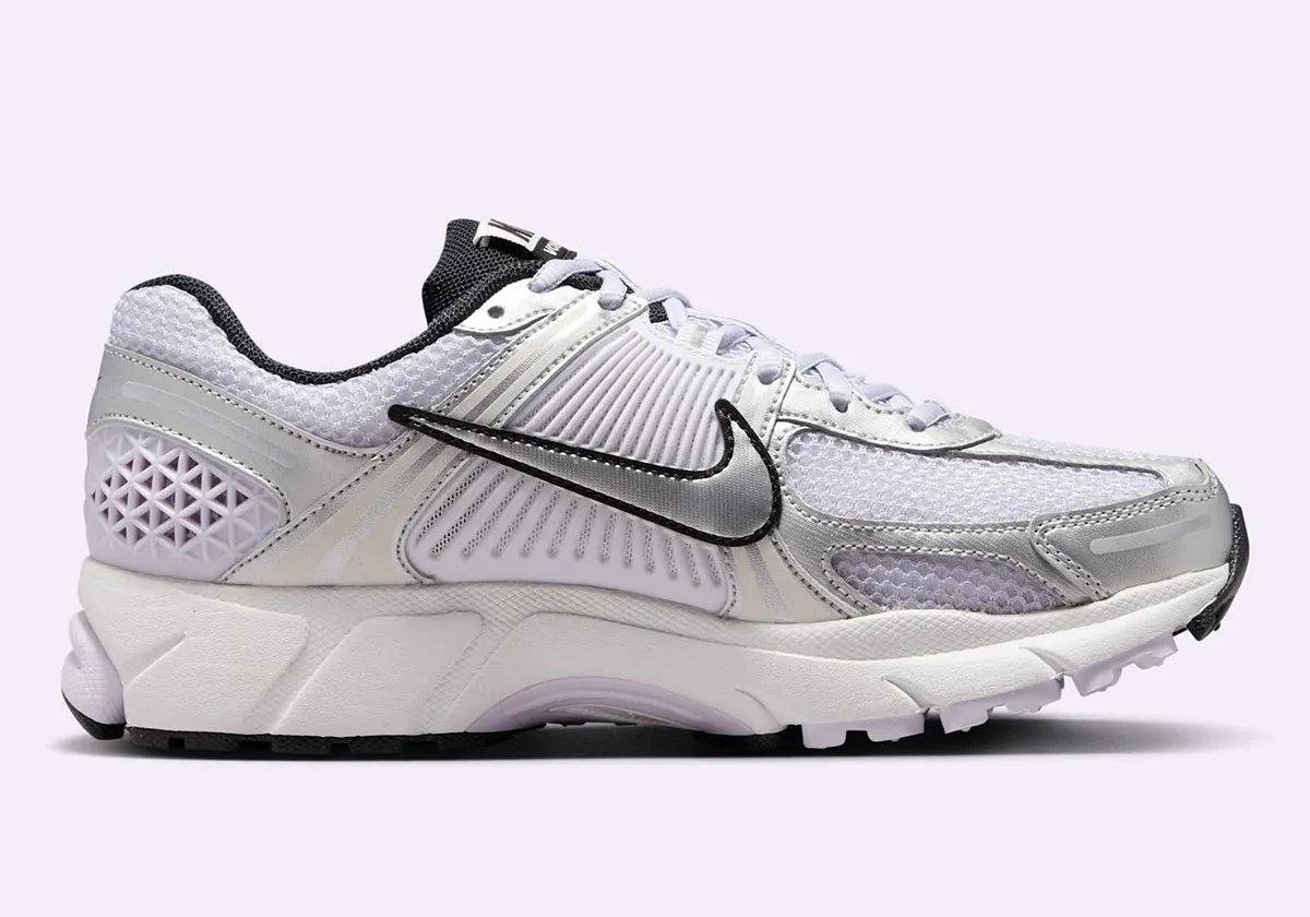 Nike Zoom Vomero 5 Barely Grape Photon Dust Summit White Metallic Silver