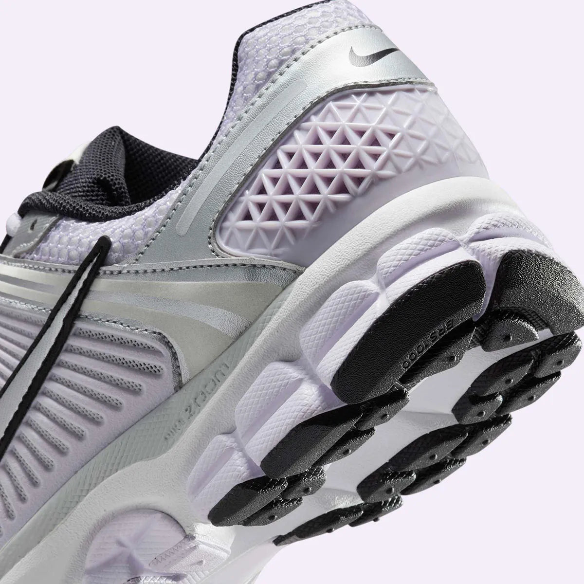 Nike Zoom Vomero 5 Barely Grape Photon Dust Summit White Metallic Silver
