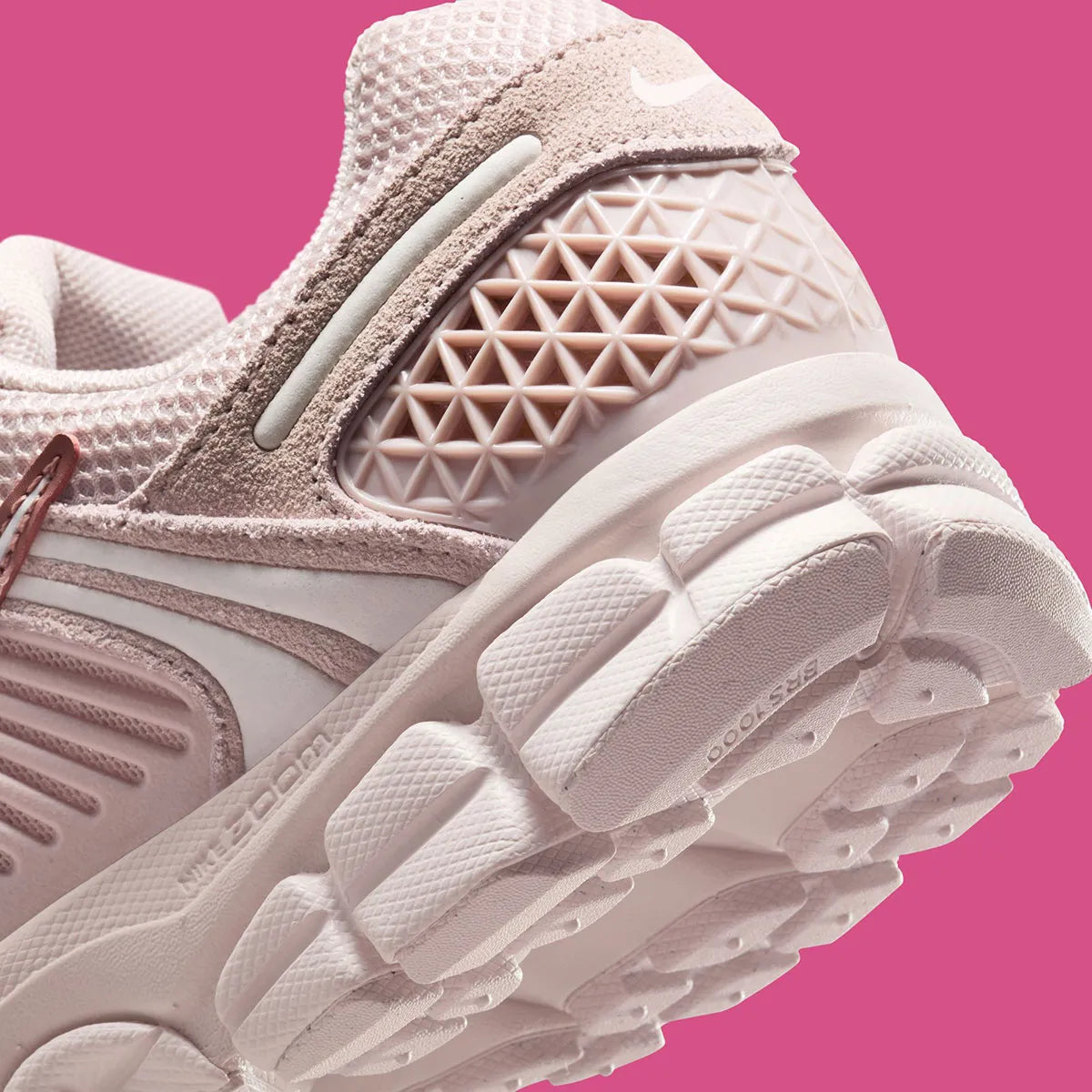 Nike Zoom Vomero 5 Silt Red