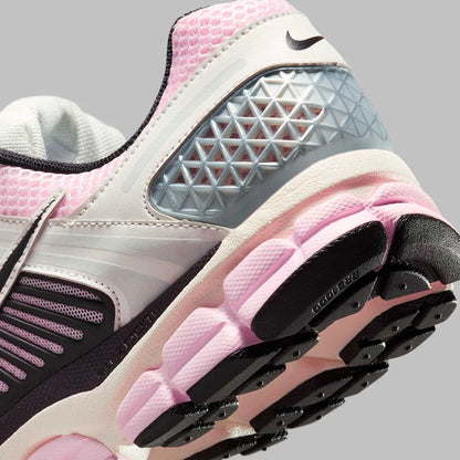 Nike Zoom Vomero 5 Pink Foam Phantom Metallic Platinum Black