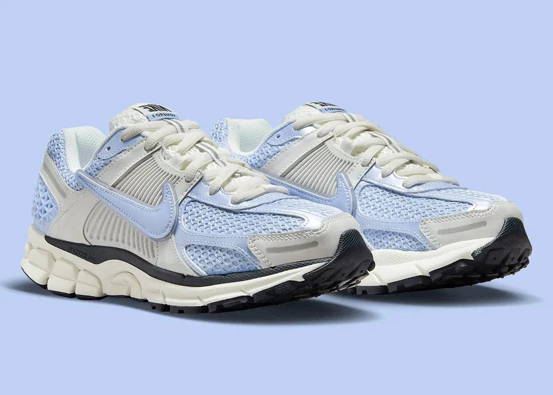 Nike Zoom Vomero 5 Royal Tint Photon Dust (Women's)