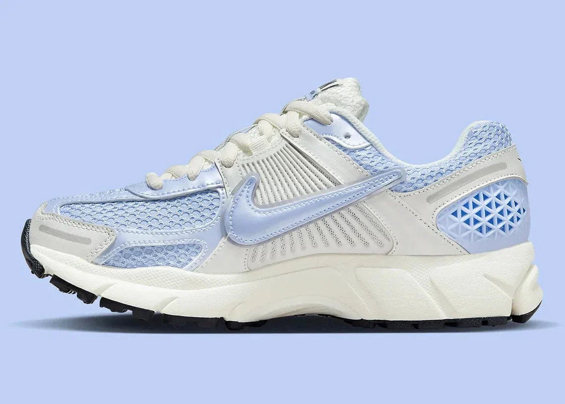 Nike Zoom Vomero 5 Royal Tint Photon Dust (Women's)