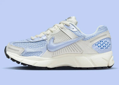 Nike Zoom Vomero 5 Royal Tint Photon Dust (Women's)